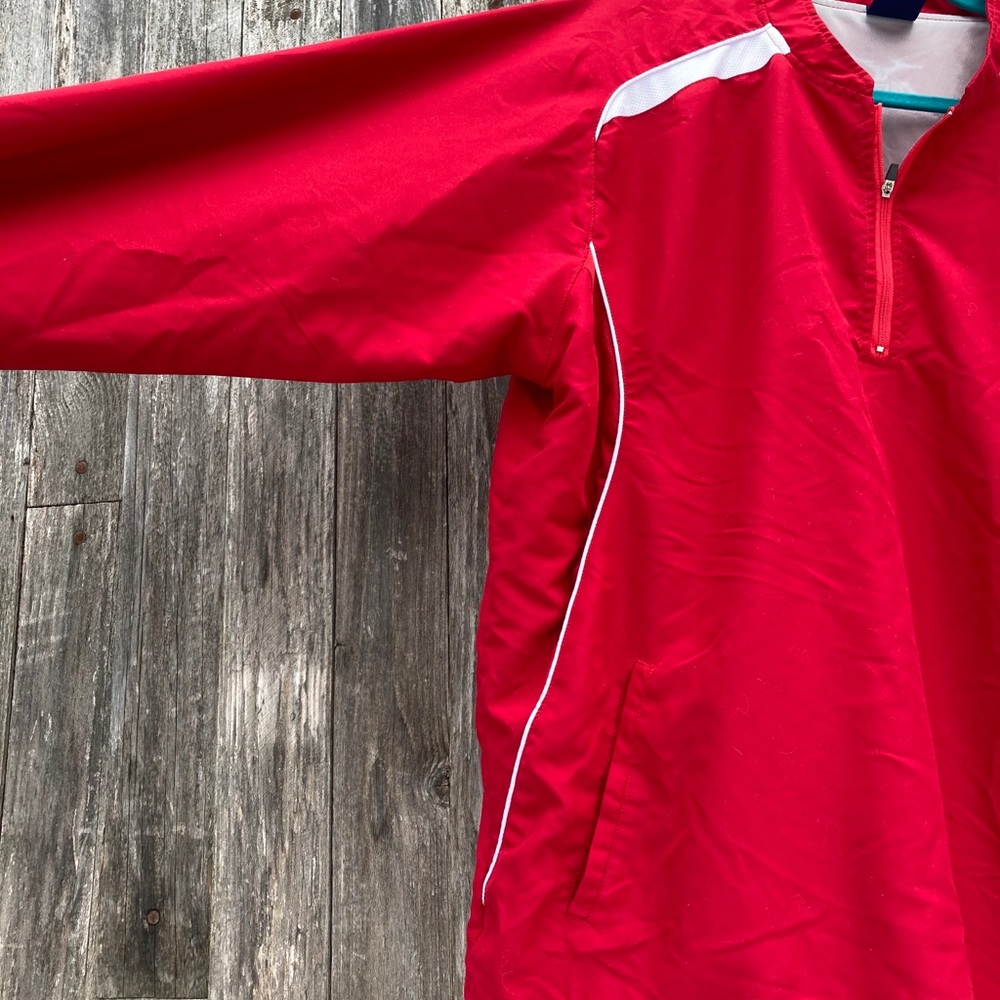 Red Mizuno pullover💌 - Picture 2 of 8